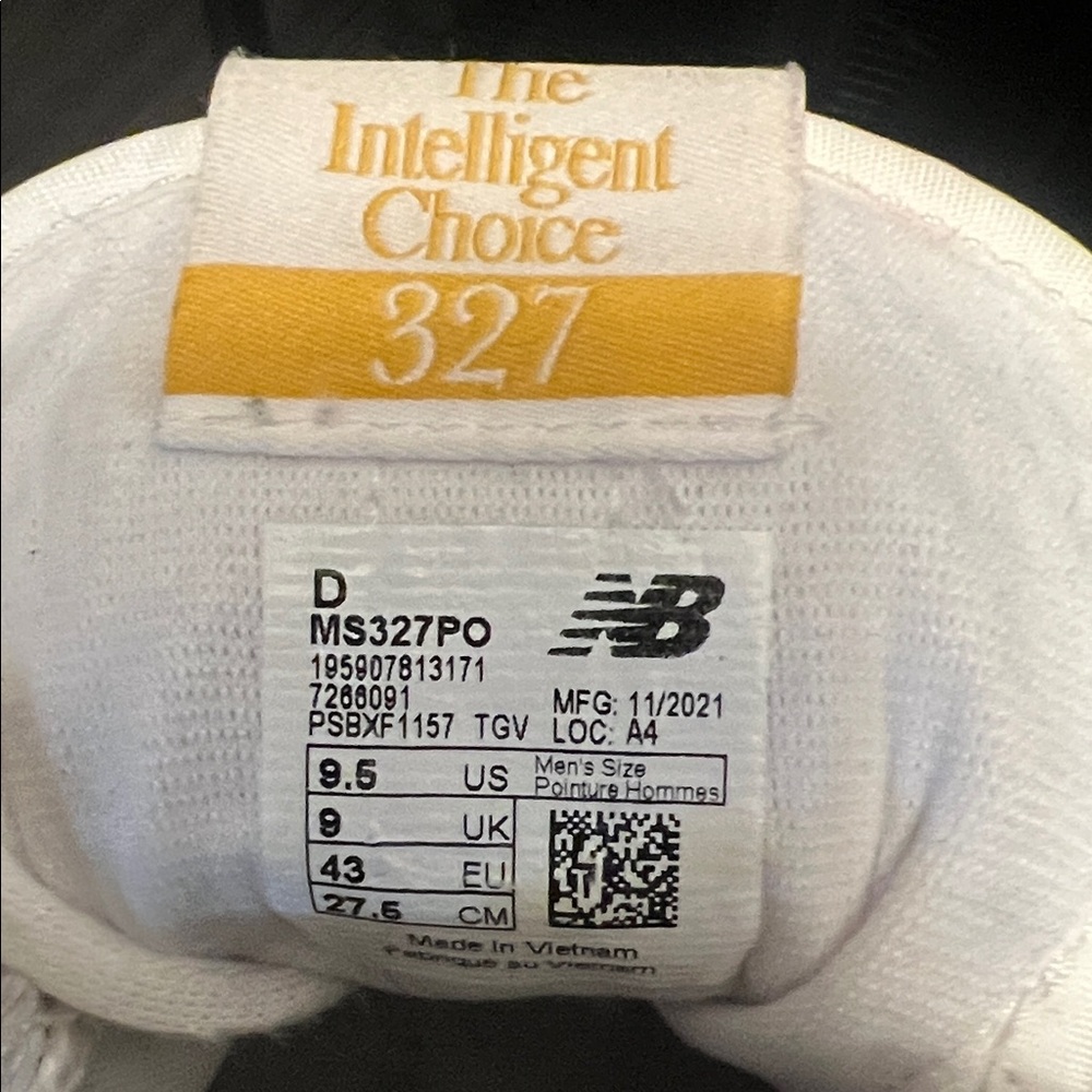 New Balance 327 - Picture 4 of 4